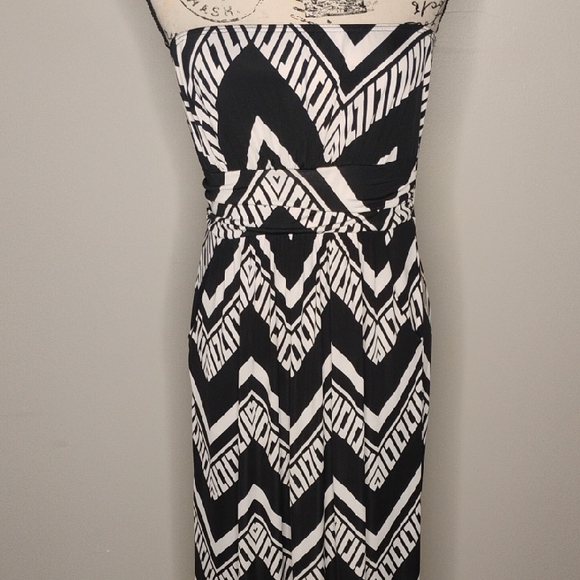 Black and White Chevron Women's Dress - Picture 1 of 5